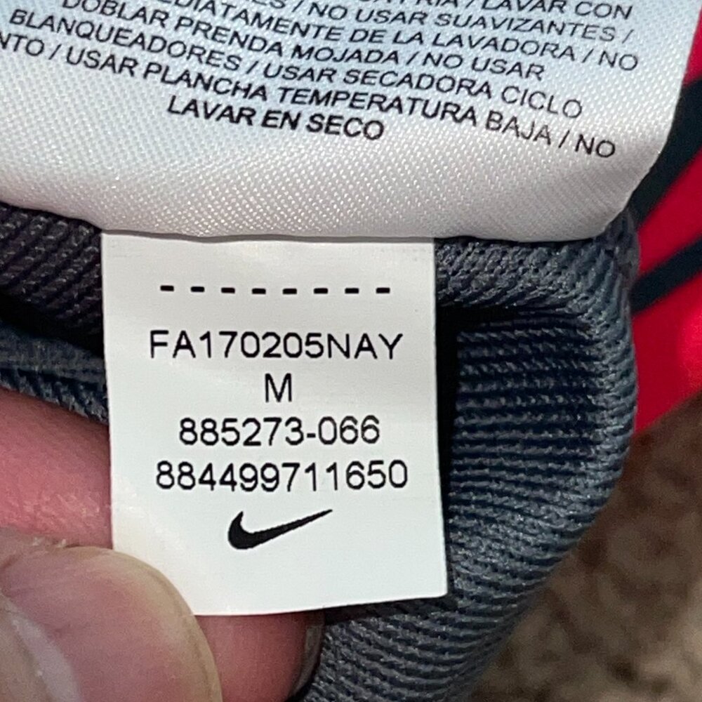 Nike Dri-Fit Women Short Activewear Athletic 30x15 Size Medium Grey Training Run - Picture 7 of 7